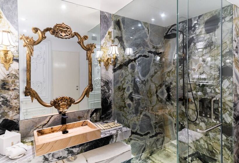 هتل Arte By Thomas Chan