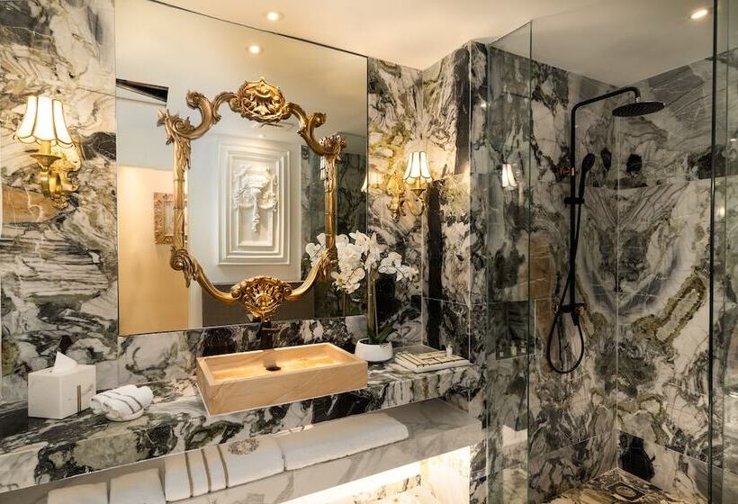 هتل Arte By Thomas Chan