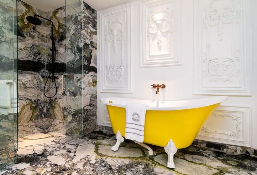 هتل Arte By Thomas Chan