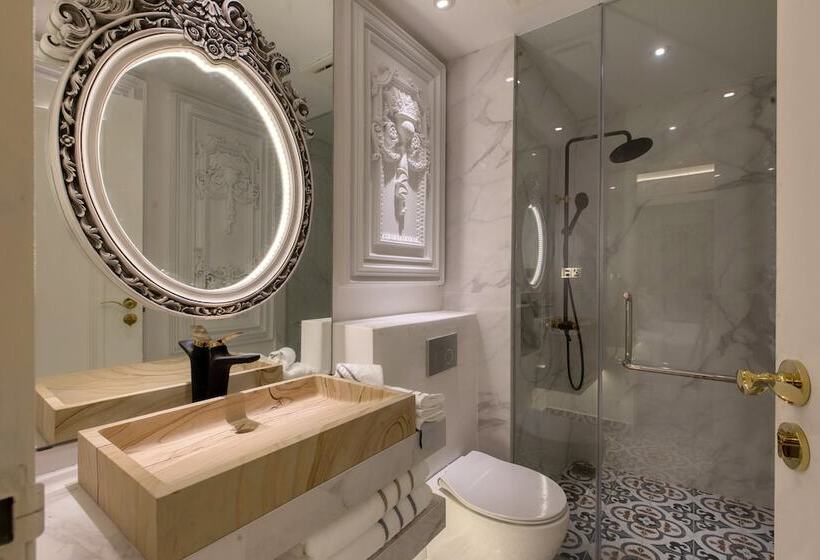 هتل Arte By Thomas Chan