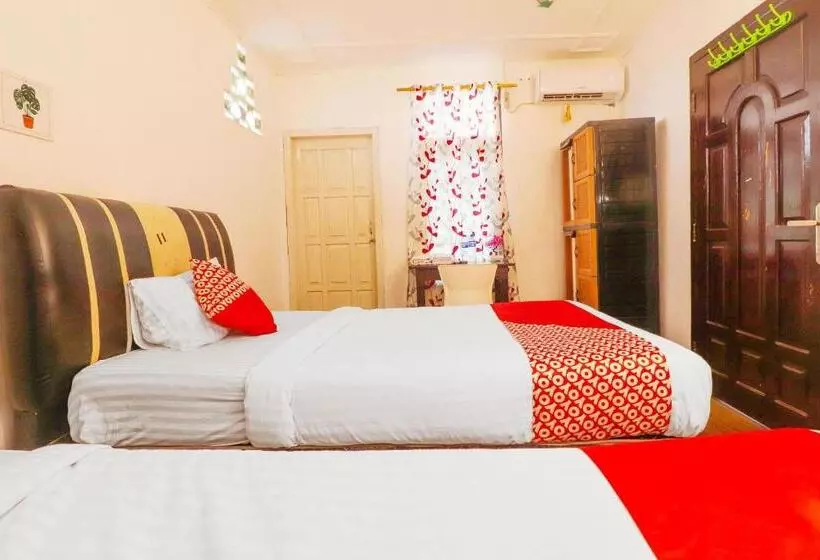 هتل Steze Guest House Syariah Redpartner