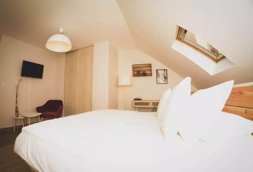 Pension La Grange Saint Nicolas