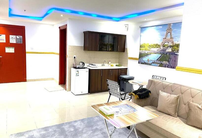 Al Quba Al Thahbia Hotel Suites 2