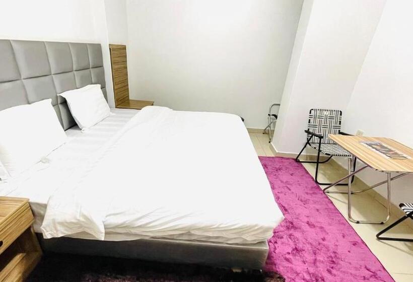 Al Quba Al Thahbia Hotel Suites 2