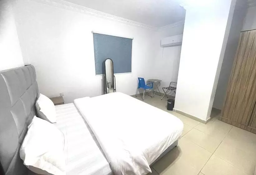 Al Quba Al Thahbia Hotel Suites 2