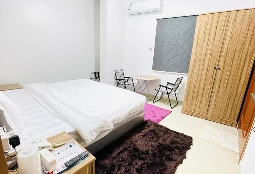 Al Quba Al Thahbia Hotel Suites 2