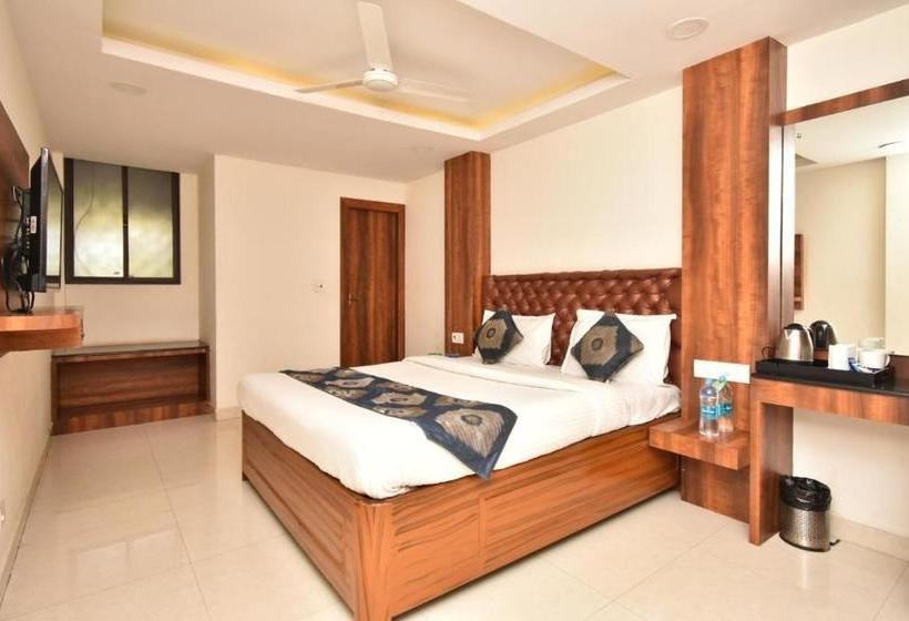 ユースホステル Ganesh Guesthouse