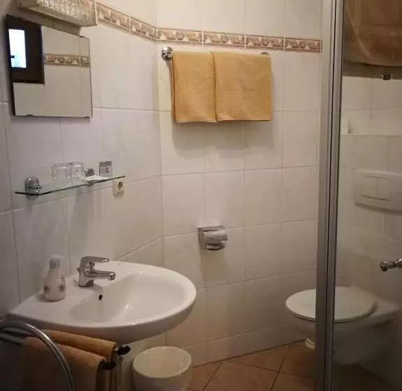 Retkeilymaja Landhaus Am Brubbel