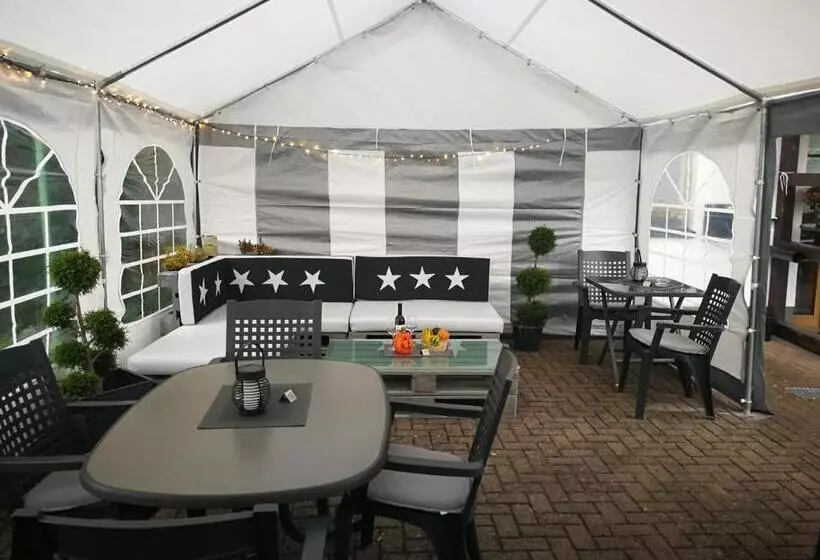 Retkeilymaja Landhaus Am Brubbel