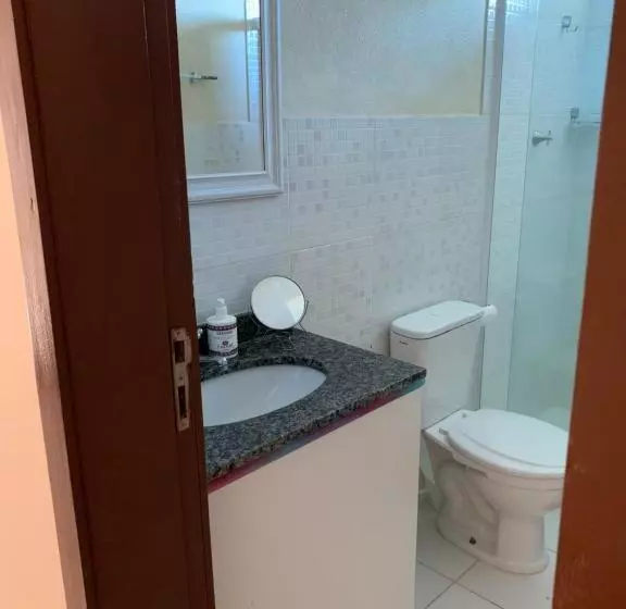 تختخواب و صبحانه Apto Inteiro Em Vilas Do Atlântico, A 50m Da Praia