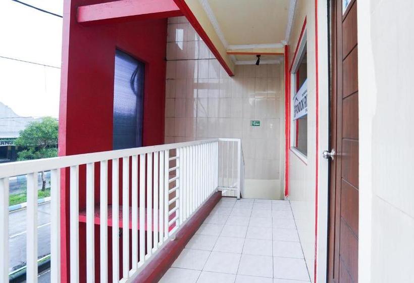 Hotel Oyo 2612 Pondok Rizqi Syariah