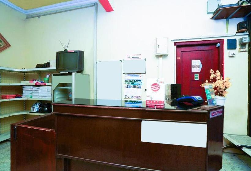 Hotel Oyo 2612 Pondok Rizqi Syariah