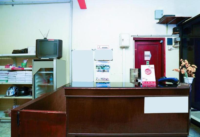 Hotel Oyo 2612 Pondok Rizqi Syariah