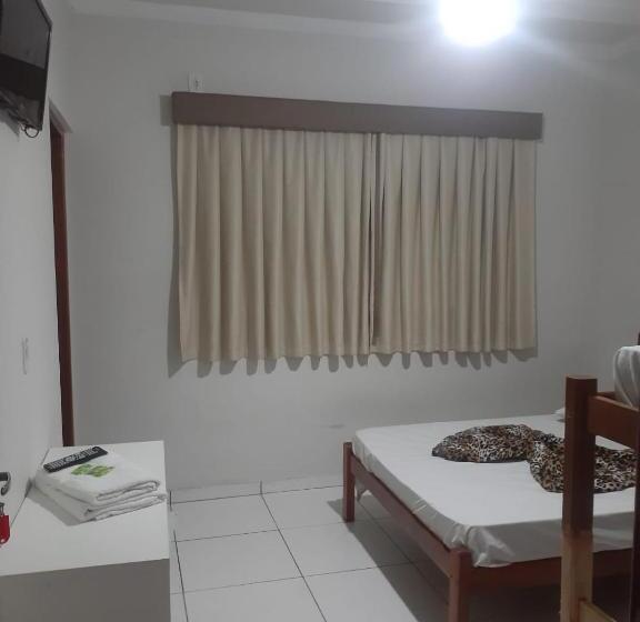 ホテル Romaria Aparecida