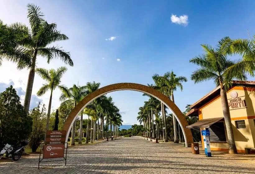 ホテル Romaria Aparecida