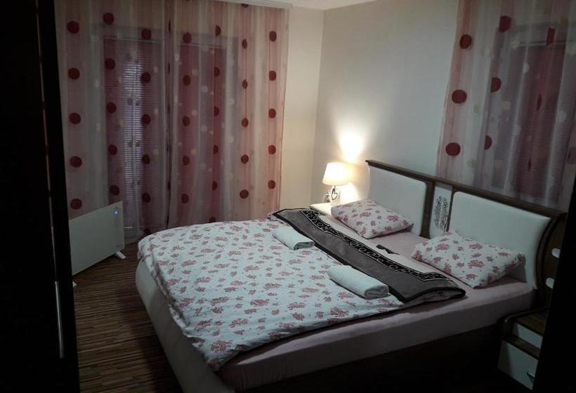 پانسیون Vučeljić Rooms