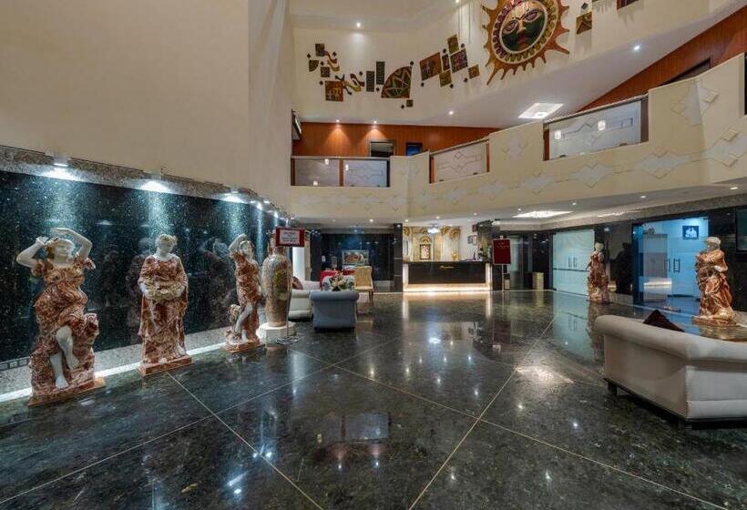 فندق Surya Executive 3 Star