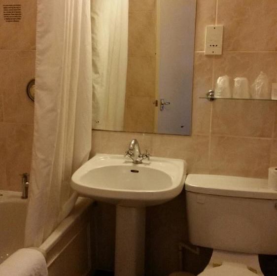 Comfort Hotel Harrow