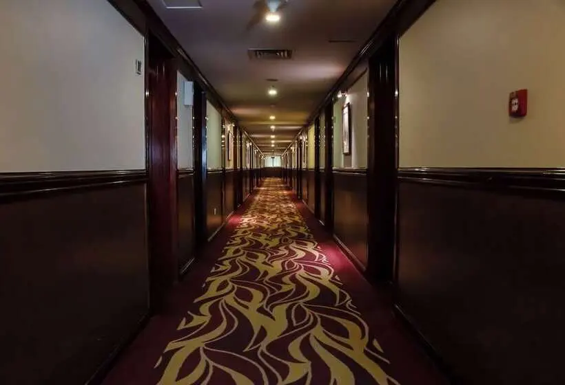 Dubai Grand Hotel By Fortune, Dubai Airport