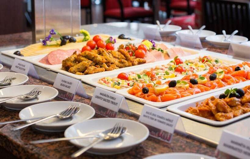 Avalon Hotel & Conferences