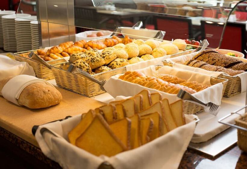 Avalon Hotel & Conferences