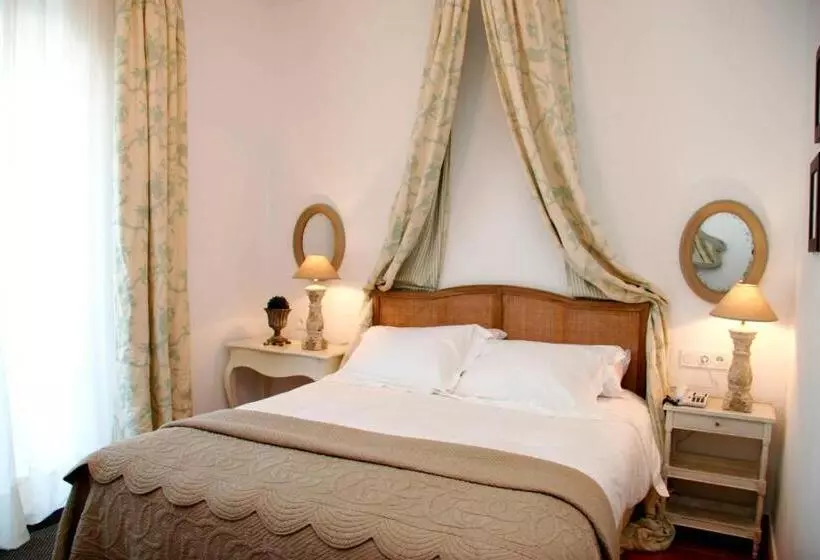 B Bou Hotel Cortijo Bravo