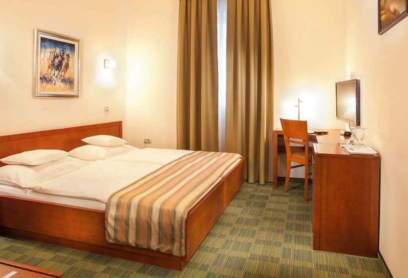 Best Western Airport Hotel Stella