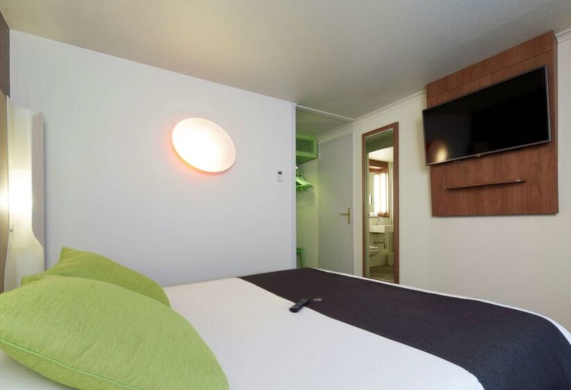 هتل Campanile Villejust Za Courtaboeuf