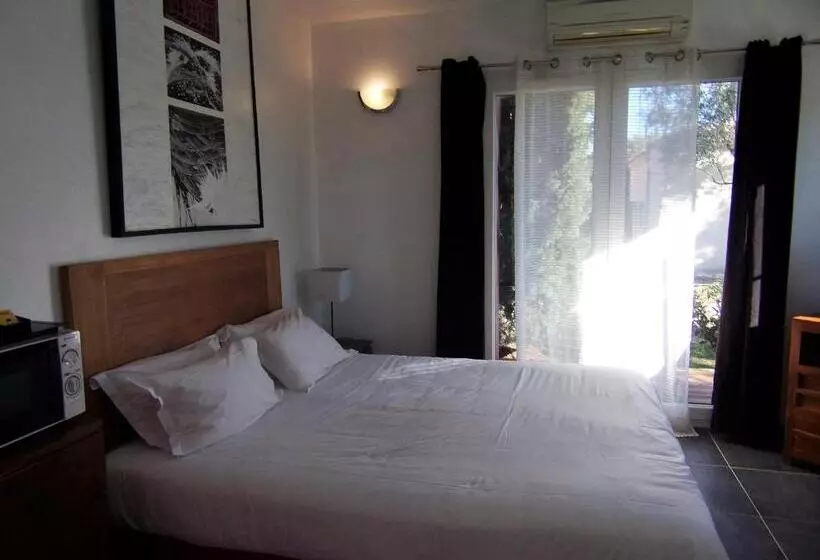 酒店 Hôtel Domaine Le Milos