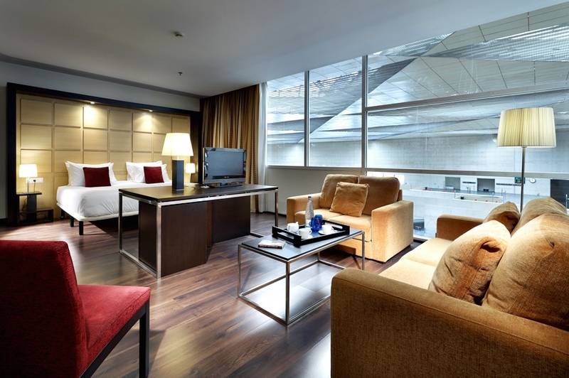 Отель Eurostars Zaragoza