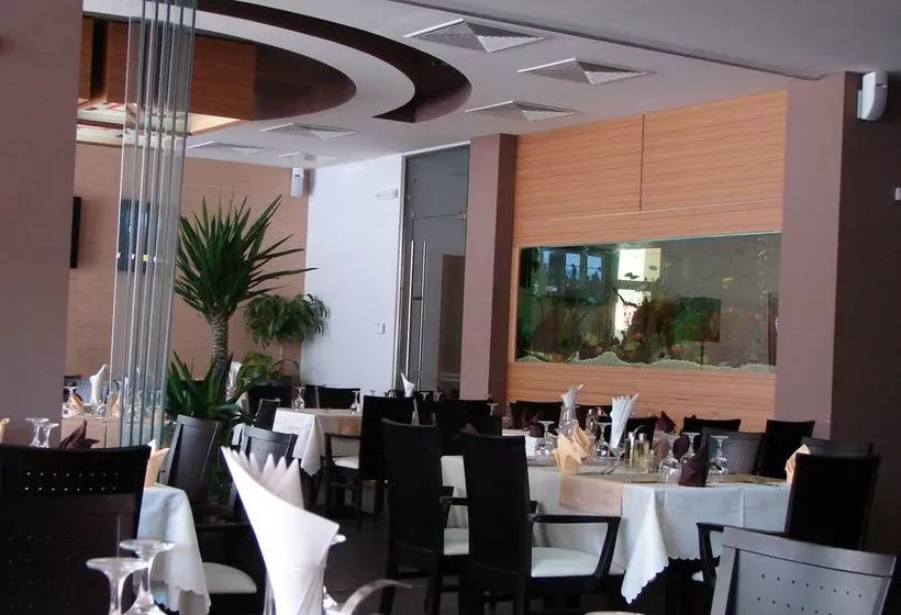 Отель Marieta Palace