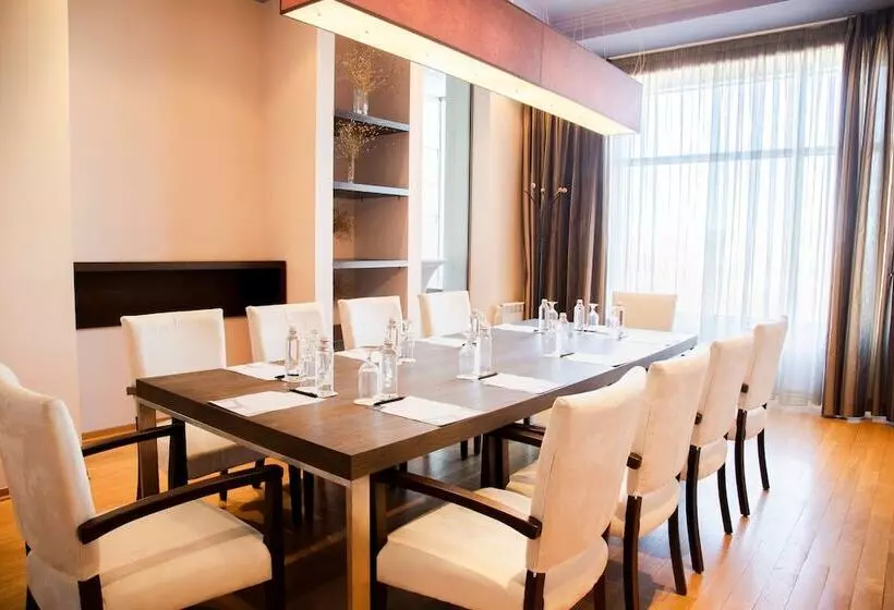 Metropolitan Hotel Sofia, A Member Of Radisson Individuals