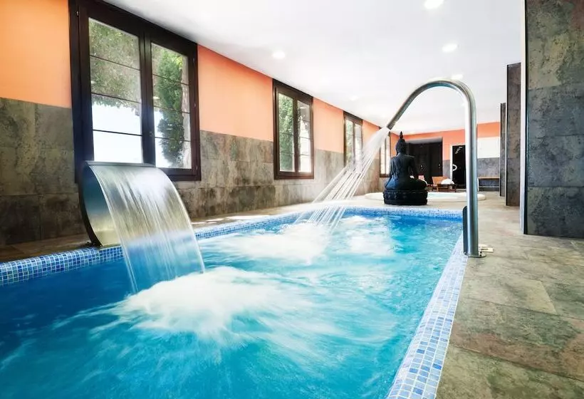 Hotelli Palacio Villa De Alarcón