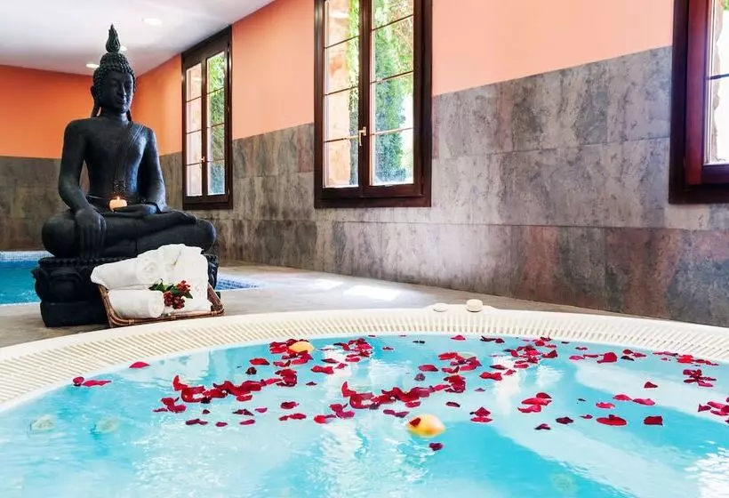 Hotelli Palacio Villa De Alarcón