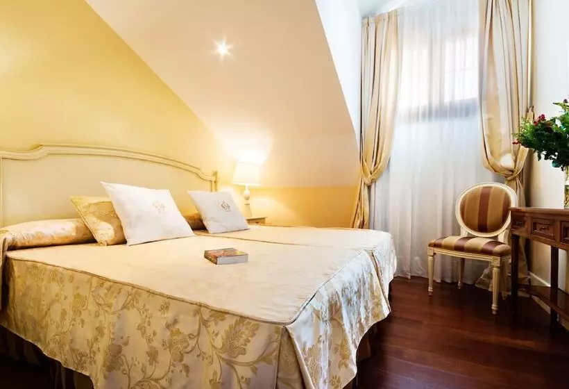 Hotelli Palacio Villa De Alarcón