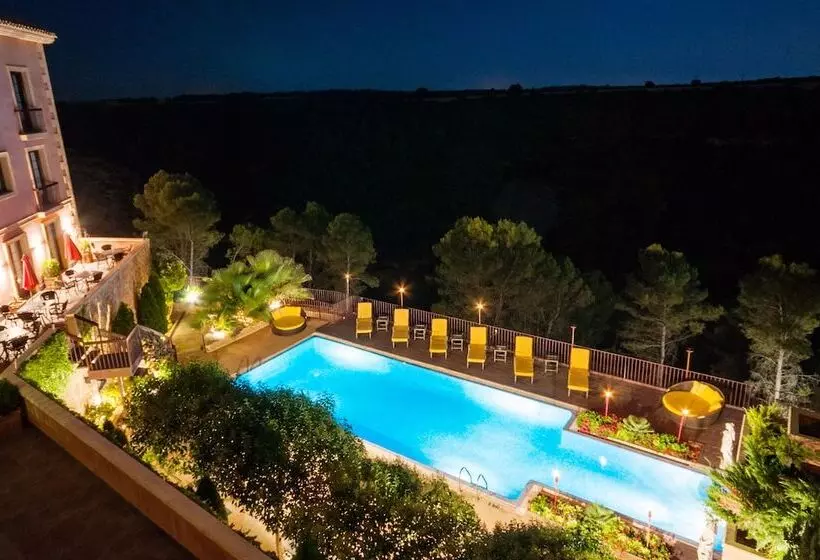 Hotelli Palacio Villa De Alarcón