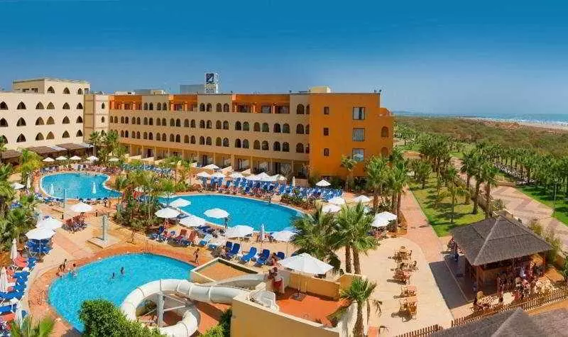 Отель Playamarina