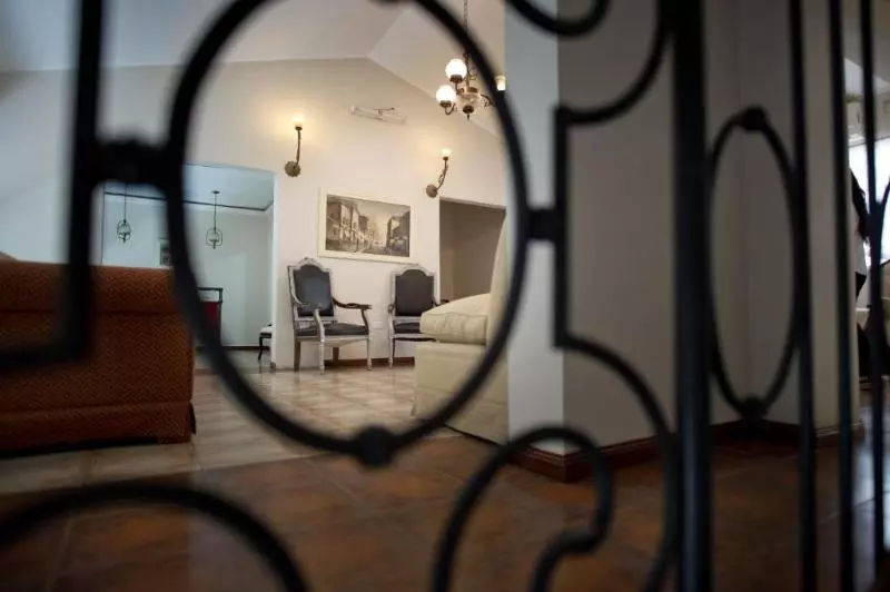 호텔 Plaza De Las Aljabas