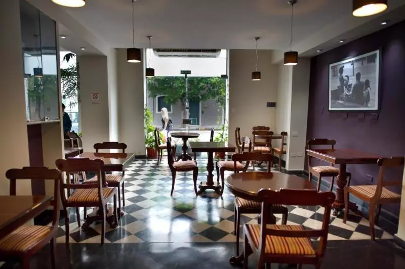 호텔 Plaza De Las Aljabas