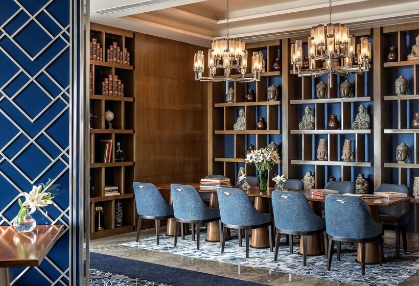 ホテル Shangrila Eros, New Delhi