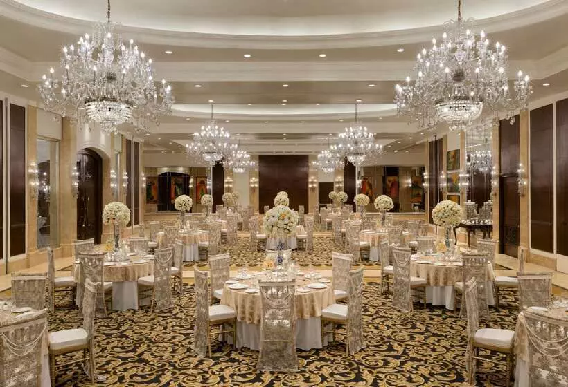 ホテル Shangrila Eros, New Delhi