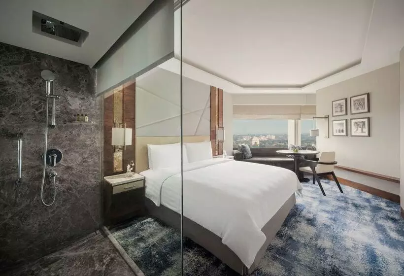 ホテル Shangrila Eros, New Delhi