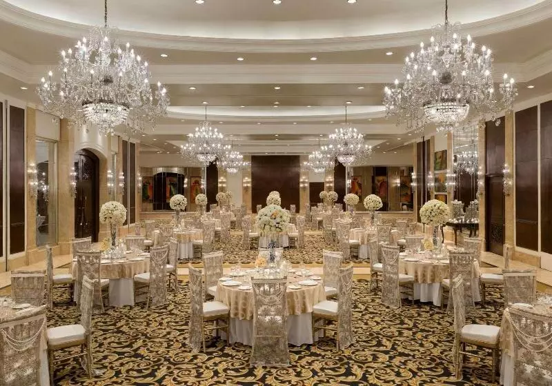 ホテル Shangrila Eros, New Delhi