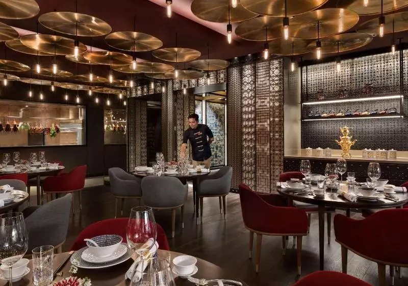 ホテル Shangrila Eros, New Delhi