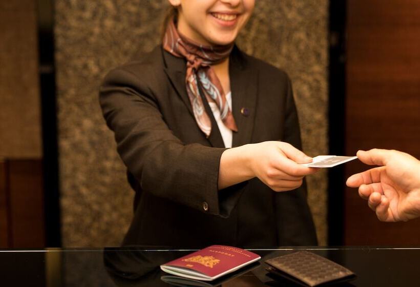 ホテル Sheraton Brussels Airport