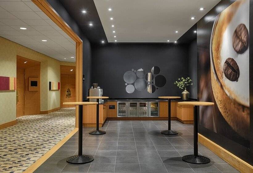 ホテル Sheraton Brussels Airport