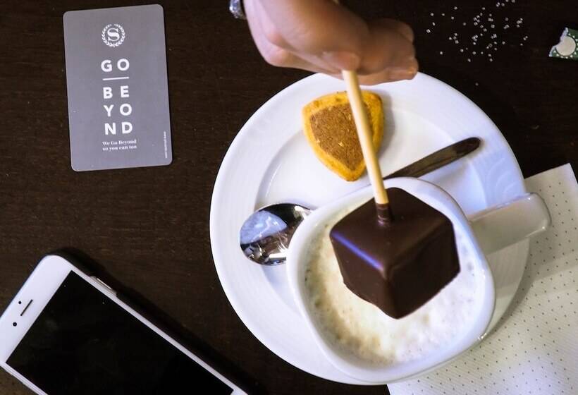 ホテル Sheraton Brussels Airport