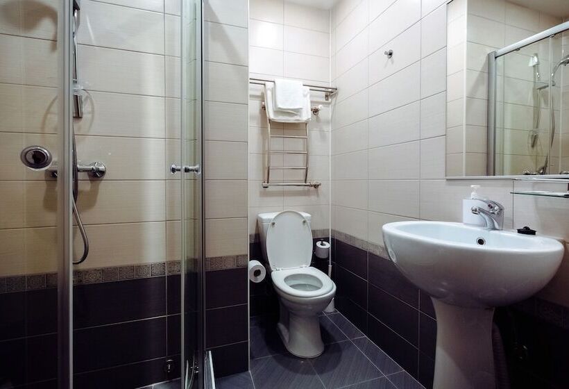 فندق Aleksandriya Peterhof