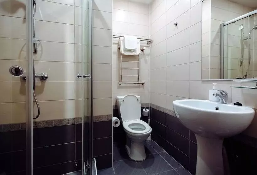 Hotelli Aleksandriya Peterhof