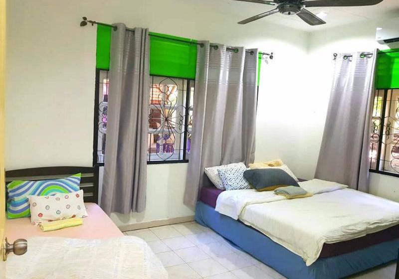 فندق Bobi's Cafe & Lodge Cenang Beach